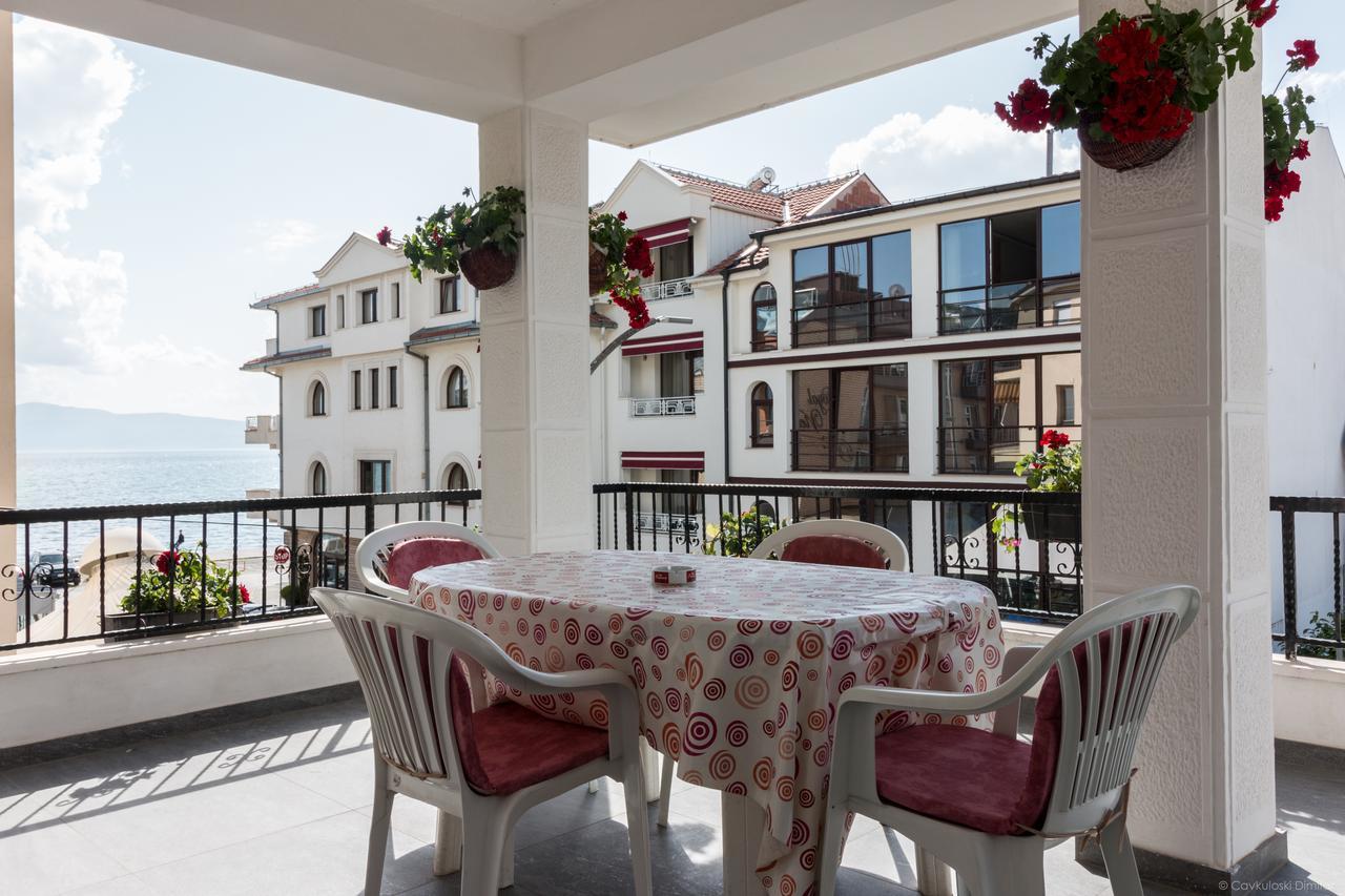 Villa Dudan Lakeview Ohrid Extérieur photo